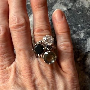 NWOT Premier Designs City Girl ring